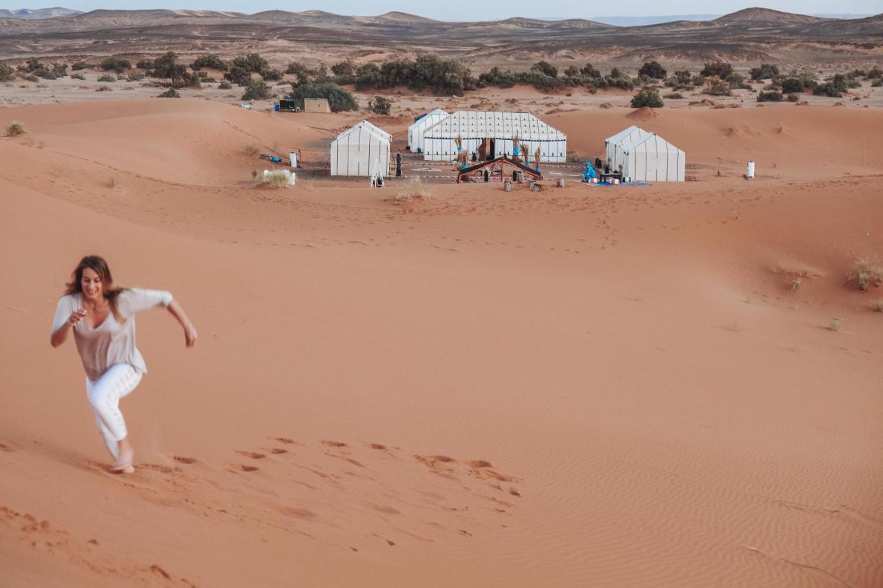 Camel Luxury Camp Bed & Breakfast Merzouga Exterior foto